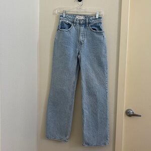 Abercrombie & Fitch 90s Relaxed High Rise Jeans Curve Love 24